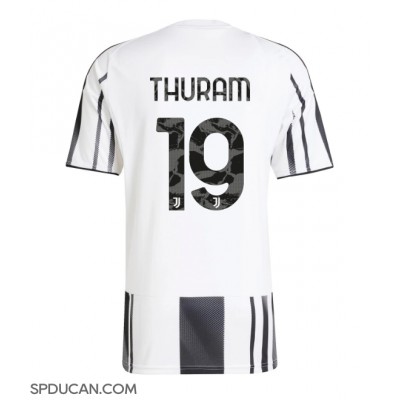 Muški Nogometni Dres Juventus Khephren Thuram #19 Domaci 2025-26 Kratak Rukav Muški Nogometni Dres Juventus Khephren Thuram #19 Domaci 2025-26 Kratak Rukav